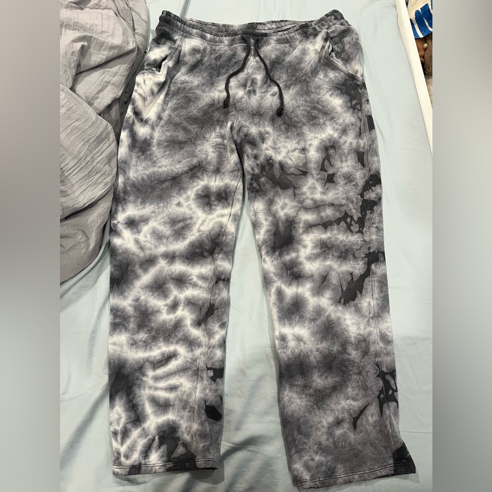 Aeropostale Tie-Dye Gray Women’s Sweatpants